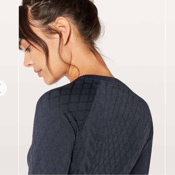 EUC Lululemon Set. Size Top 4, 6/Bottom 6 - Picture 7 of 9